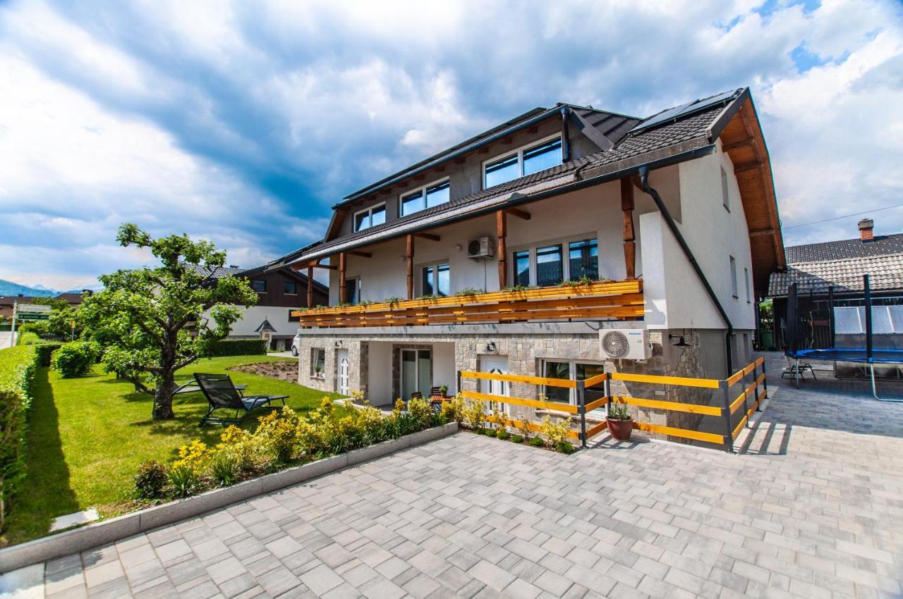 Apartments Ursus Μπλεντ Εξωτερικό φωτογραφία